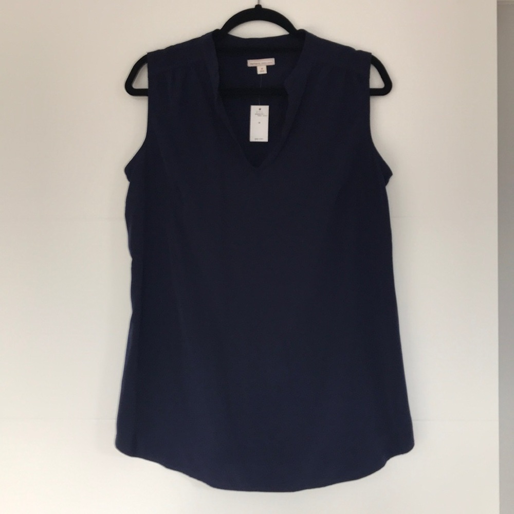 Gap maternity sleeveless blouse NWT